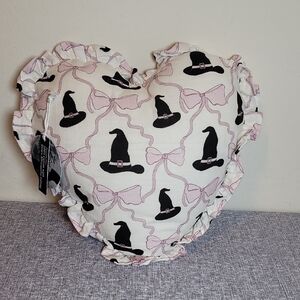 Full Moon Home White Witch Hat And Purple Bow Heart Shaped Throw Pillow 16" NWT